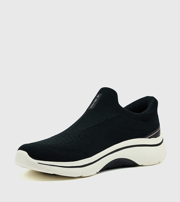 Skechers  - Black Walking Shoes