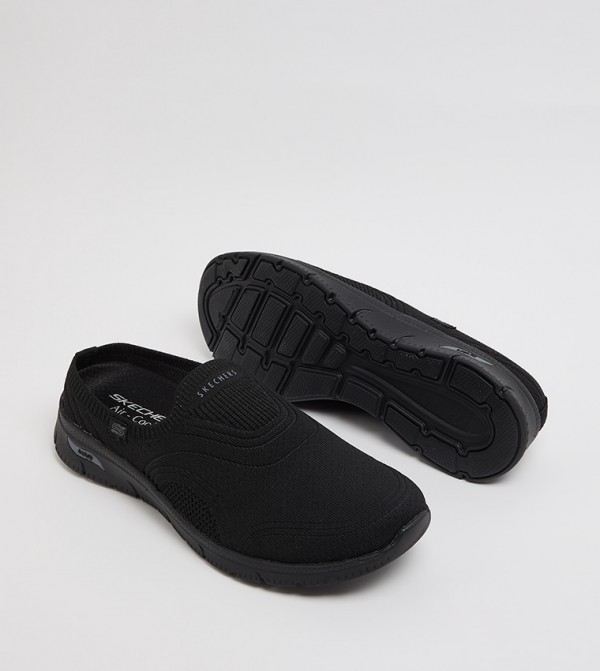 Skechers  Shoes - Black Casual Slip-ons
