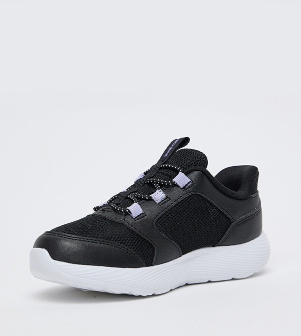 Skechers  Footwear - Black Casual Slip-On's