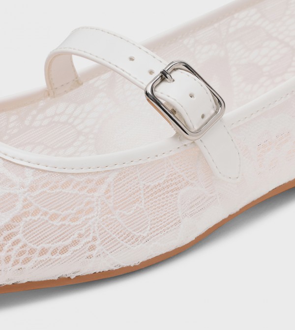 ستيف مادن  ماري جين  - أبيض  Mary Janes