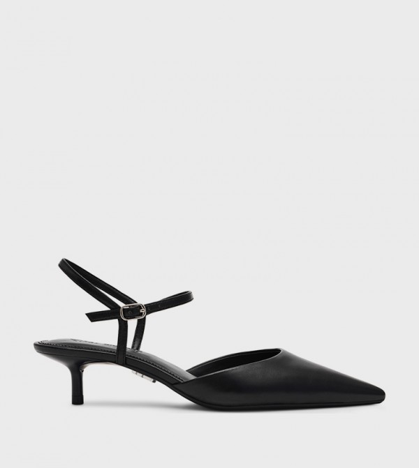 Steve Madden  Sandals - Black Pumps