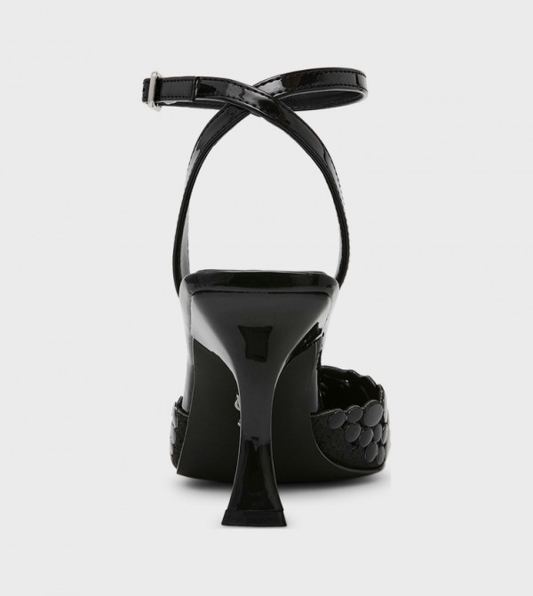 Steve Madden Steve Madden - Black Pumps