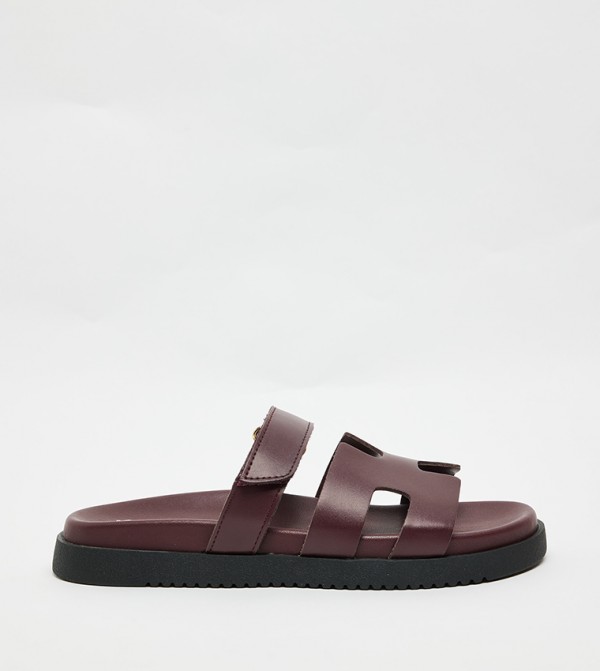 ستيف مادن ستيف مادن - بورغندي Flat Sandals