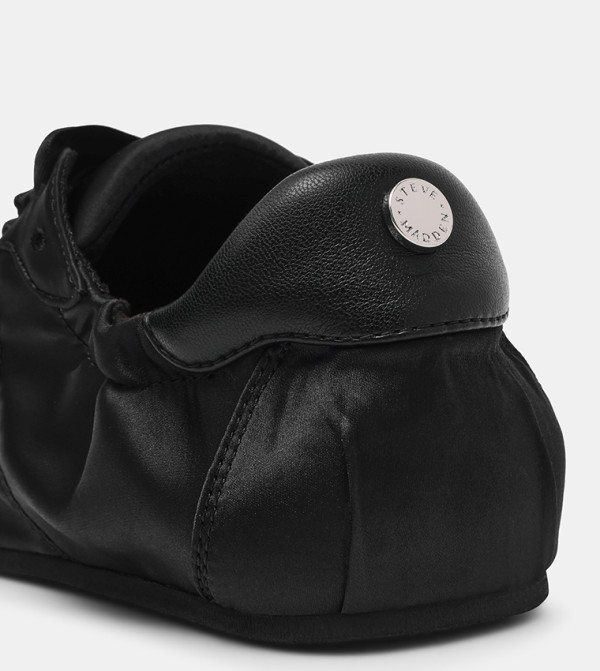 Steve Madden  Sneakers - Black Low Top