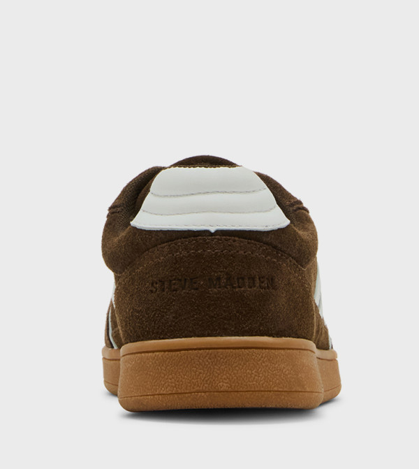 ستيف مادن أحذية سنيكرز - بني أحذية برقبة منخفضة