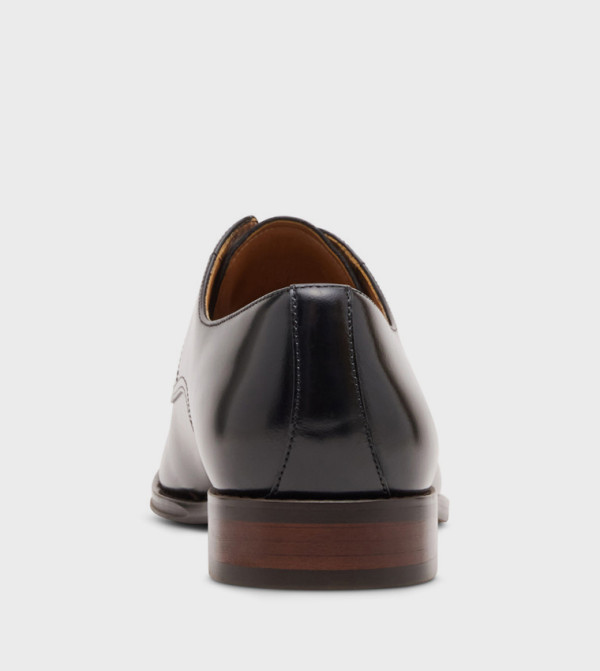 Steve Madden Steve Madden - Black Formal Lace-Up Shoes