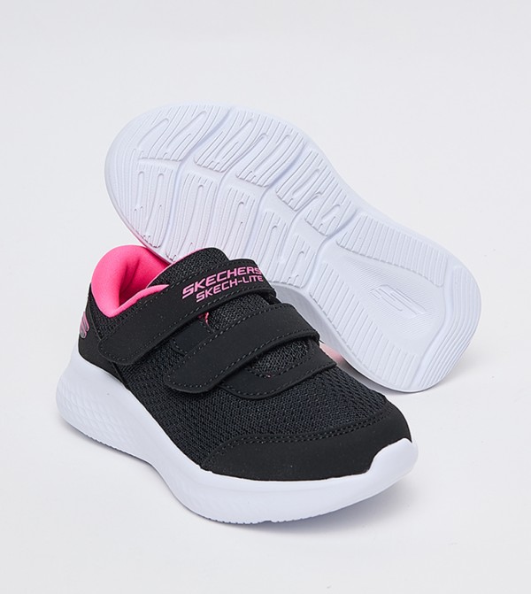 Skechers  Footwear - Black Low Top