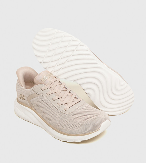 سكيتشرز  أحذية سهلة الإرتداء - بيج سهل الارتداء