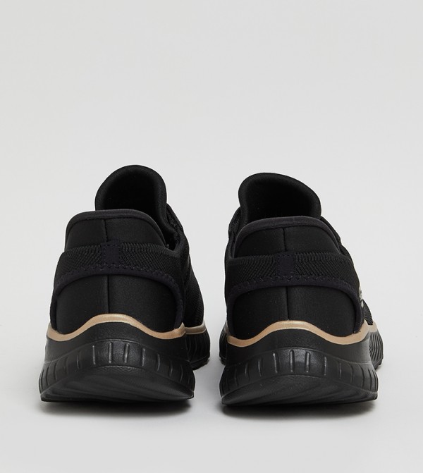 Skechers  Slip-Ons - Black Casual Slip-ons