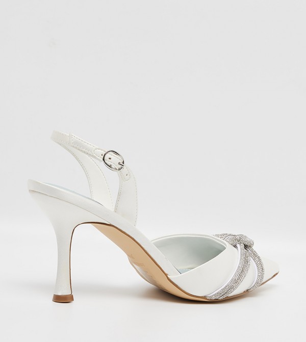 Nine West Nine West - White Pumps
