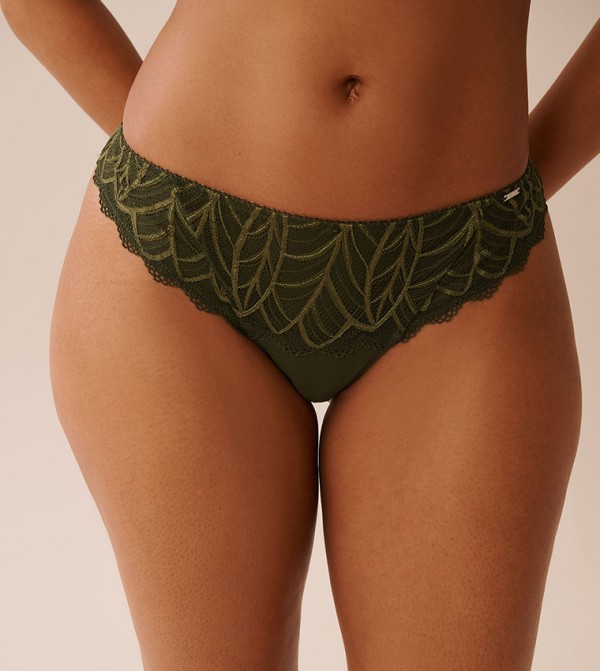 لافي ان روز لانجري - أخضر بريفز