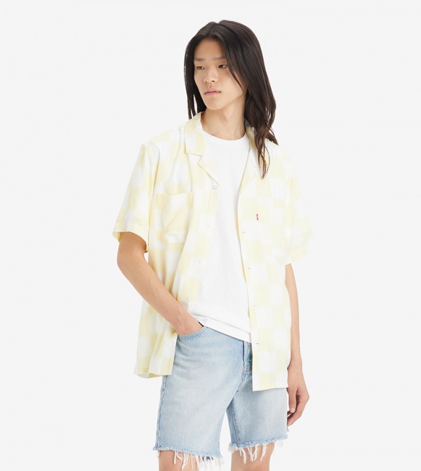 Levi's  Short Sleeves - Yellow Casual Shirts