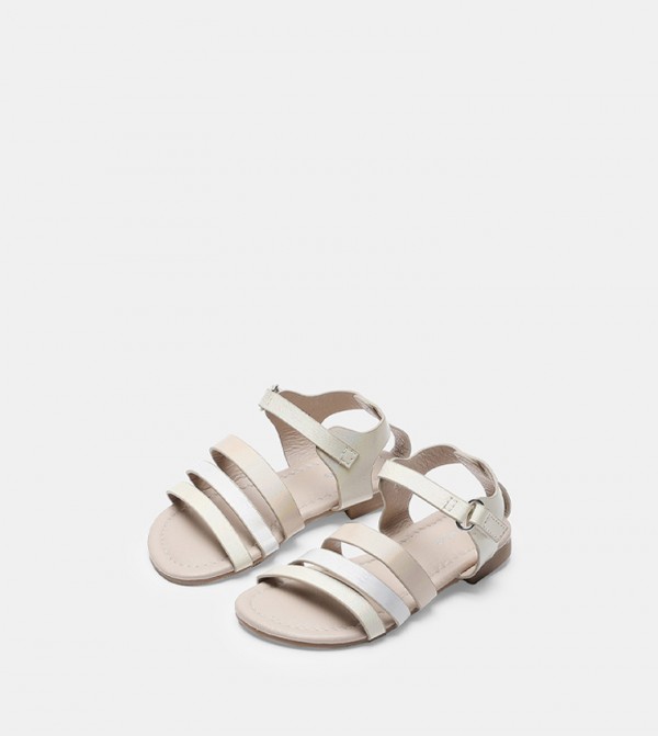 R&B R&B - White Casual Sandals