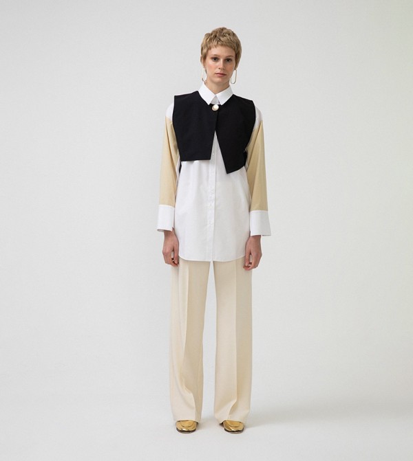 Touché Privé Touché Privé - White Waistcoats