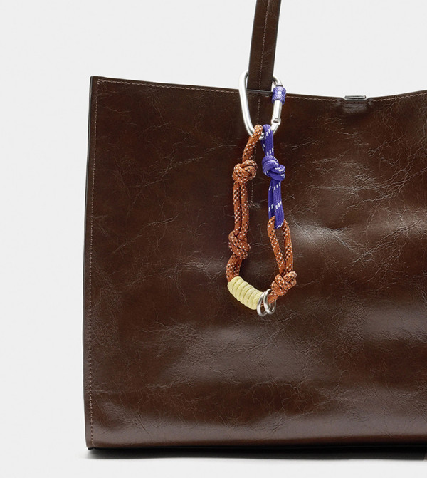 بارفواه بارفواه - بني حقائب يد كبيرة