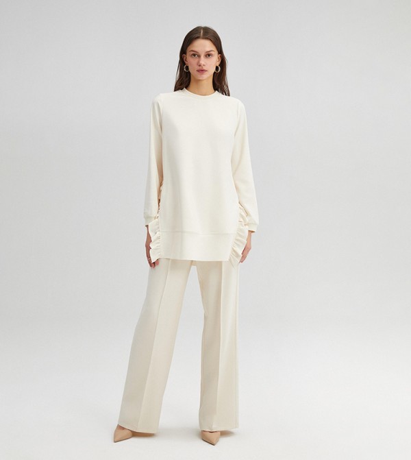 Touché Privé Touché Privé - Cream Tunics