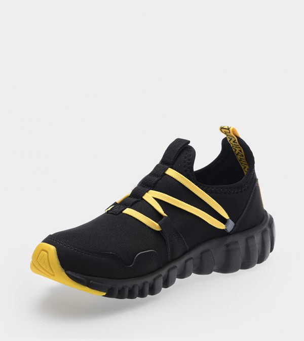 KLIN  - Black Casual Slip-On's