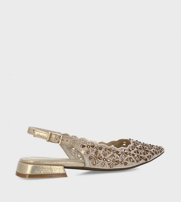 Menbur  - Gold Flat Sandals