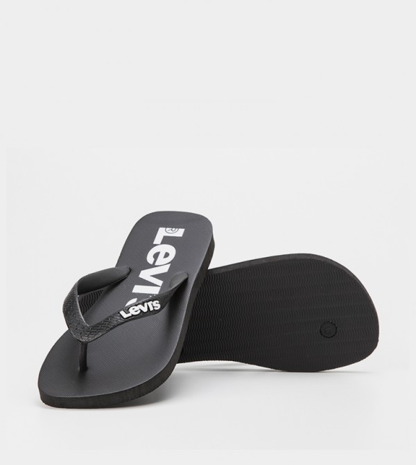 Levi's  Flip-Flops - Black Flip Flop