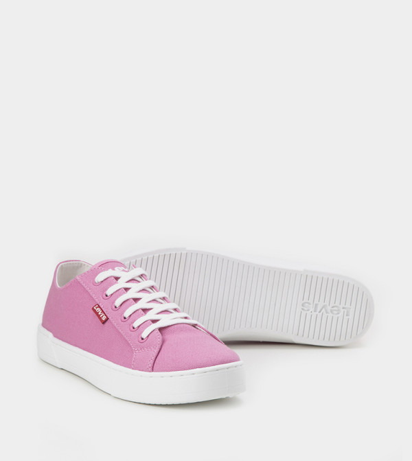 Levi's  - Pink Low Top