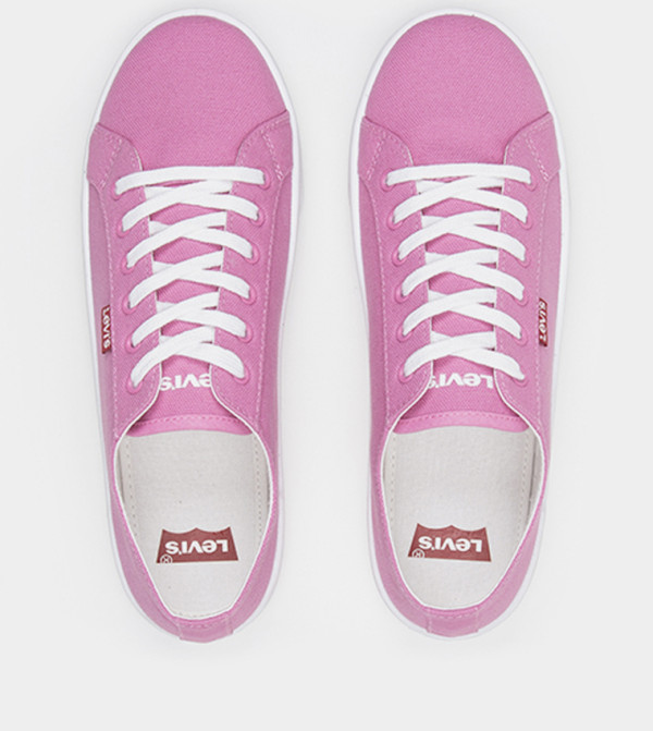 Levi's  - Pink Low Top
