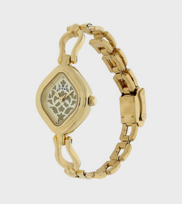 Titan  - Gold undefined