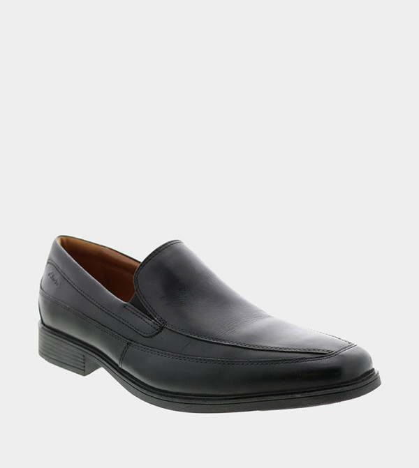 Clarks Loafers & Moccasins - Black Moccasins/Loafer