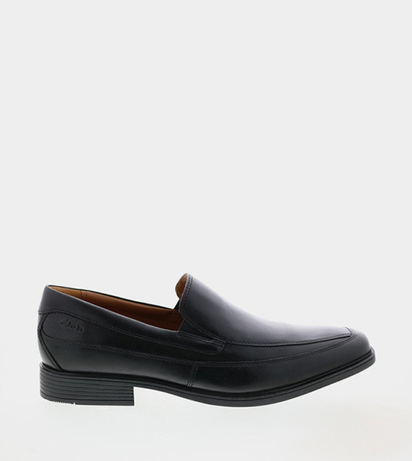 Clarks Loafers & Moccasins - Black Moccasins/Loafer