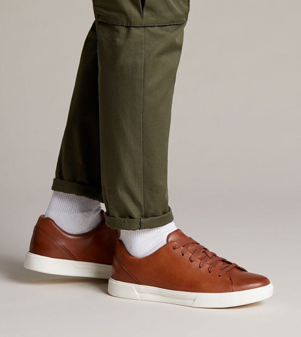 Clarks  Sneakers - Brown Casual Lace up