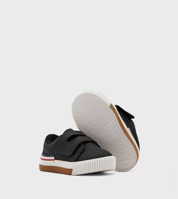 MOLEKINHO MOLEKINHO - Black Casual Slip-On's
