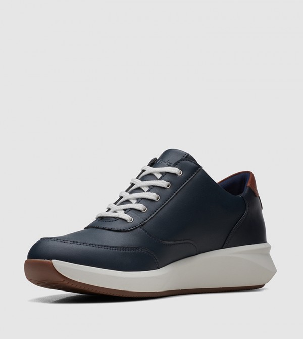 Clarks  Training Shoes - Blue Training Shoes