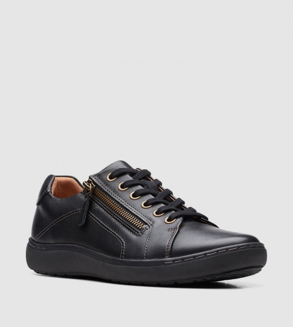 Clarks  Sneakers - Black Low Top