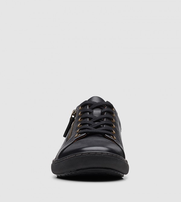 Clarks  Sneakers - Black Low Top