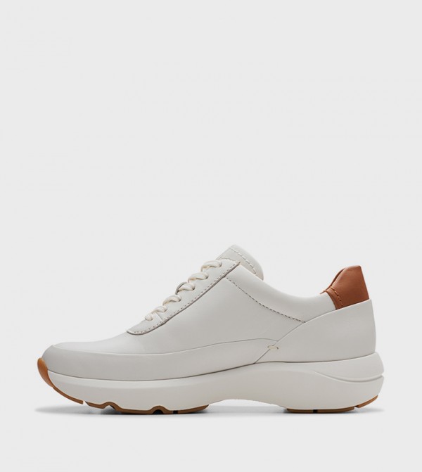 Clarks Clarks - Off White Low Top