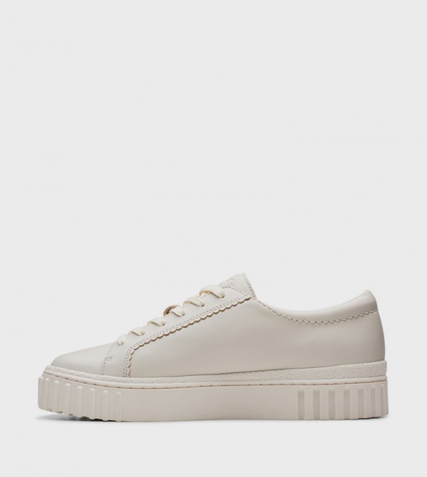 Clarks  Sneakers - Off White Low Top