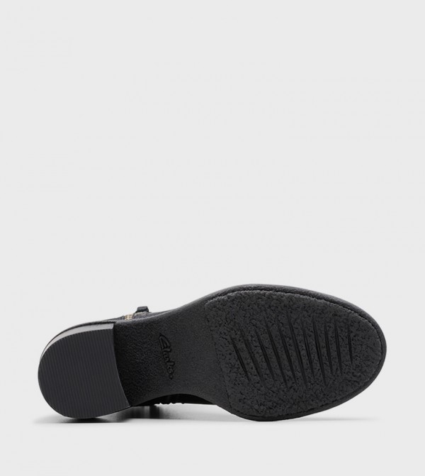 Clarks  - Black Ankle length Boots