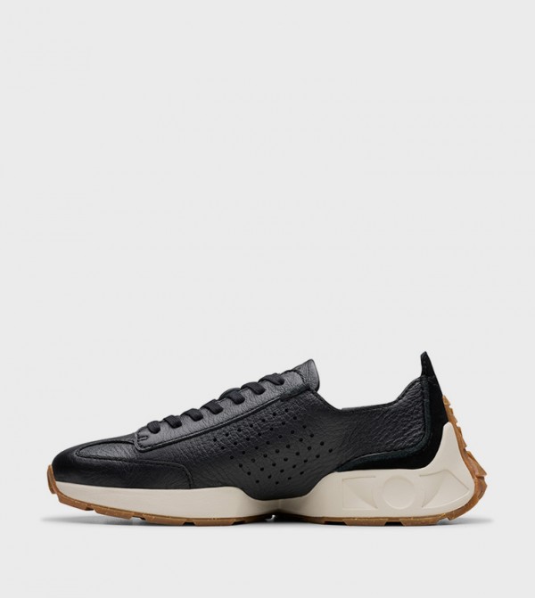 Clarks Clarks - Black Low Top