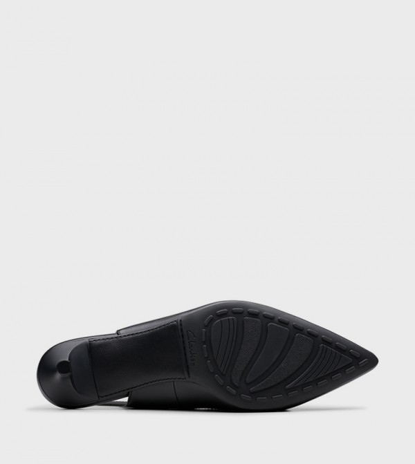 Clarks  - Black Pumps