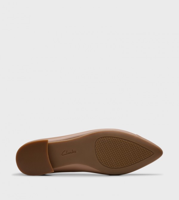Clarks  - Beige Pumps