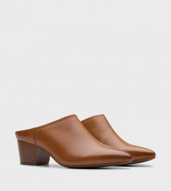 Clarks  - Tan Casual Slip-ons