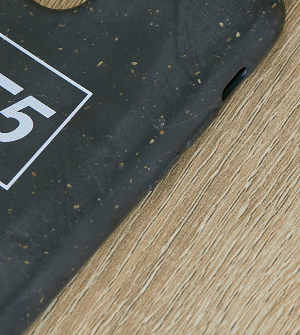 F5  - Black Cases & Covers