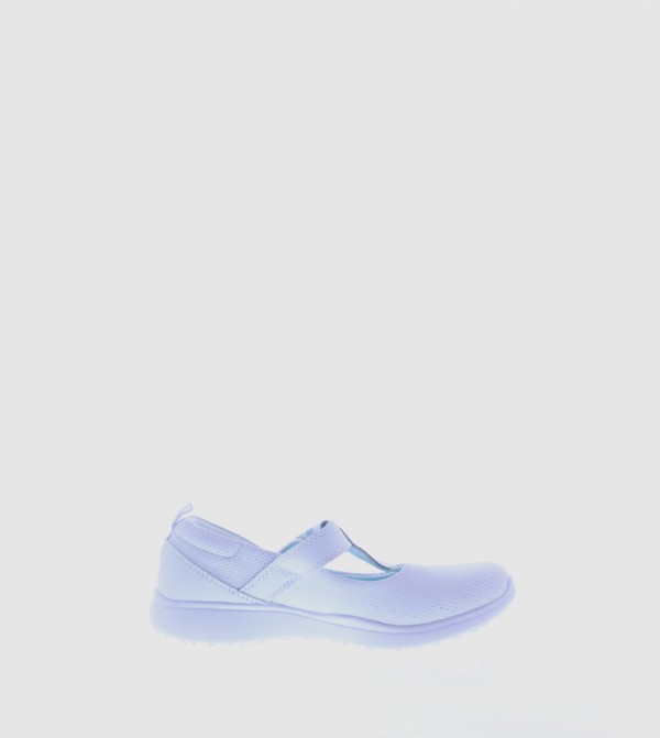Skechers  Casual Shoes - White Casual Slip on