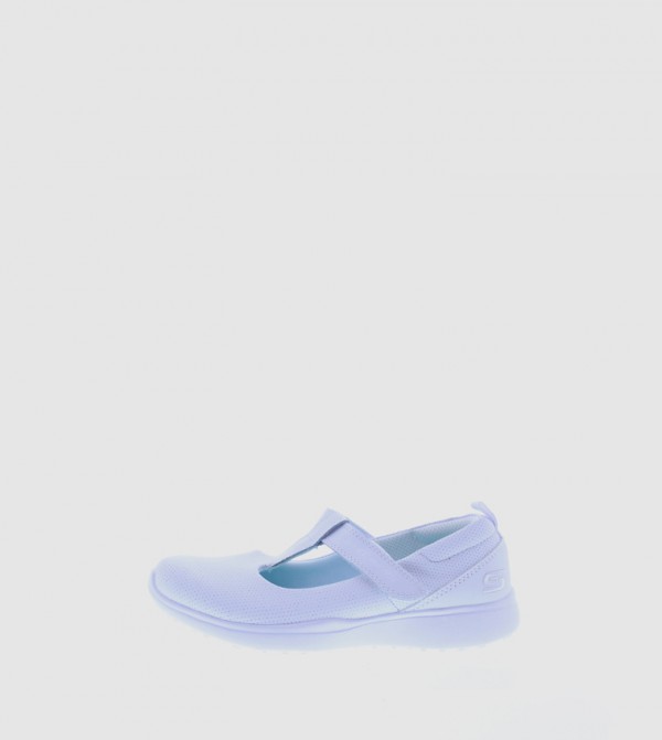 Skechers  Casual Shoes - White Casual Slip on