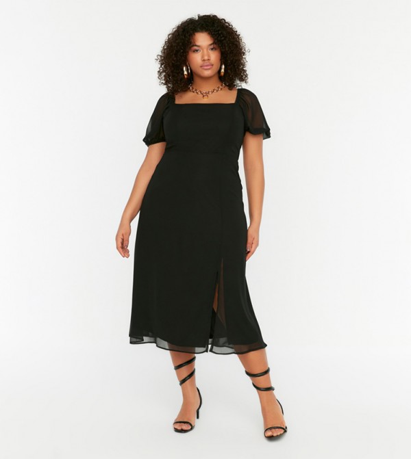 Trendyol Trendyol Plus Size - Black Casual Dress