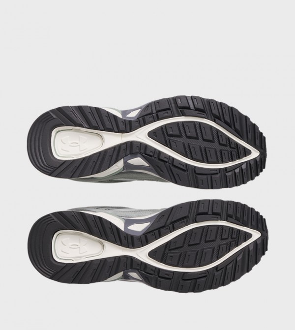 أندر آرمور أحذية سنيكرز - رمادي أحذية برقبة منخفضة