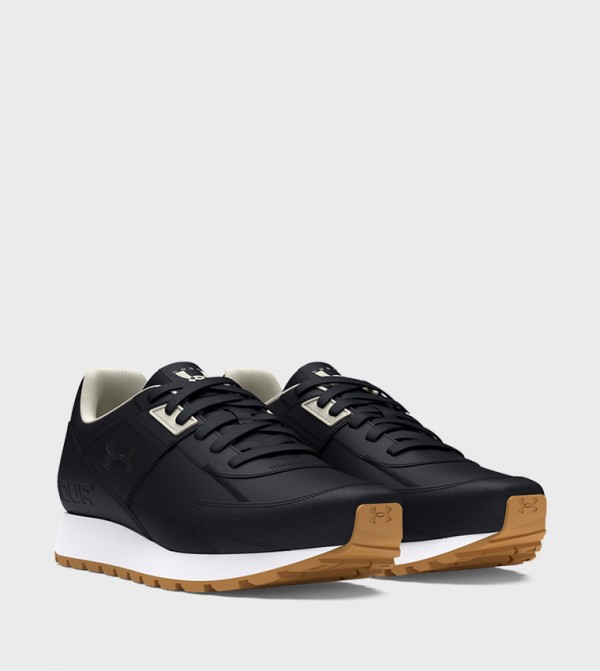 Under Armour - Black Low Top