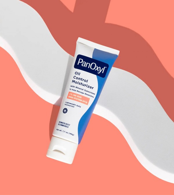 PanOxyl  Skin Care - White Moisturizers