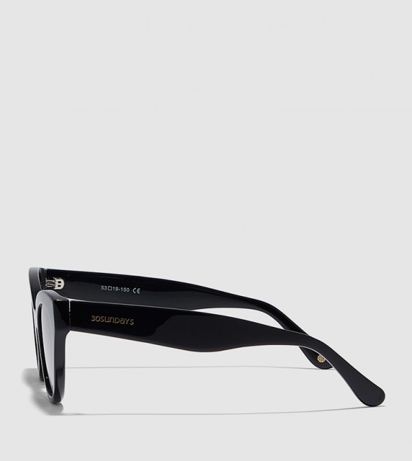 30 سندايز  - أسود Cat Eye