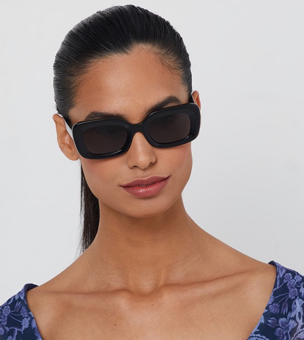 30Sundays  Trending Acc 2025 - Black Square Sunglasses