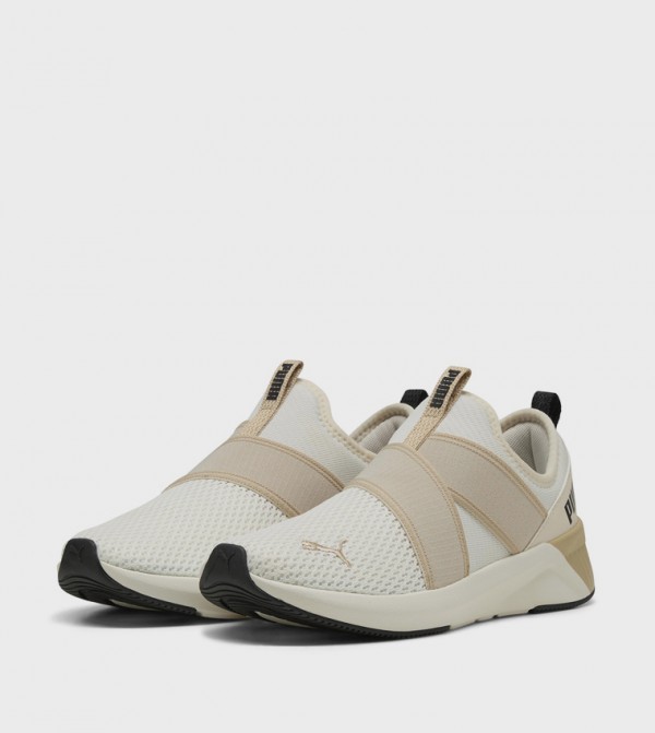 Puma  - Beige Walking Shoes